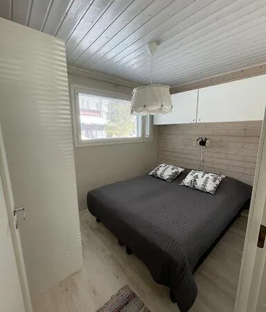 Semesterbostad Syoetteenolo *